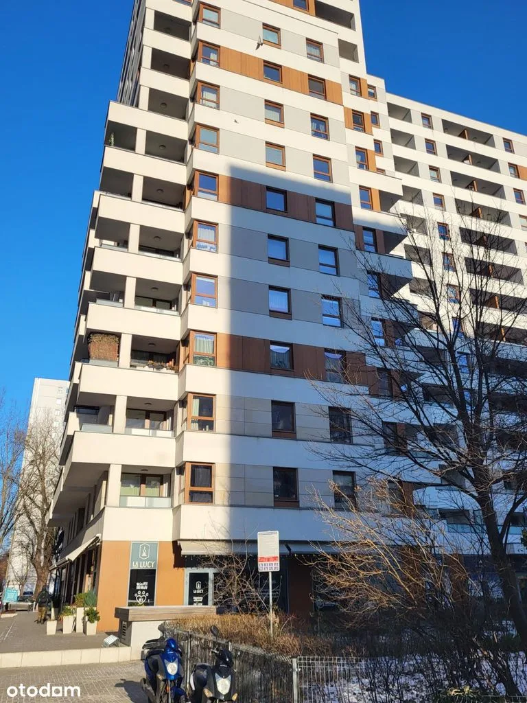 2-pokojowe mieszkanie z balkonem, w centrum