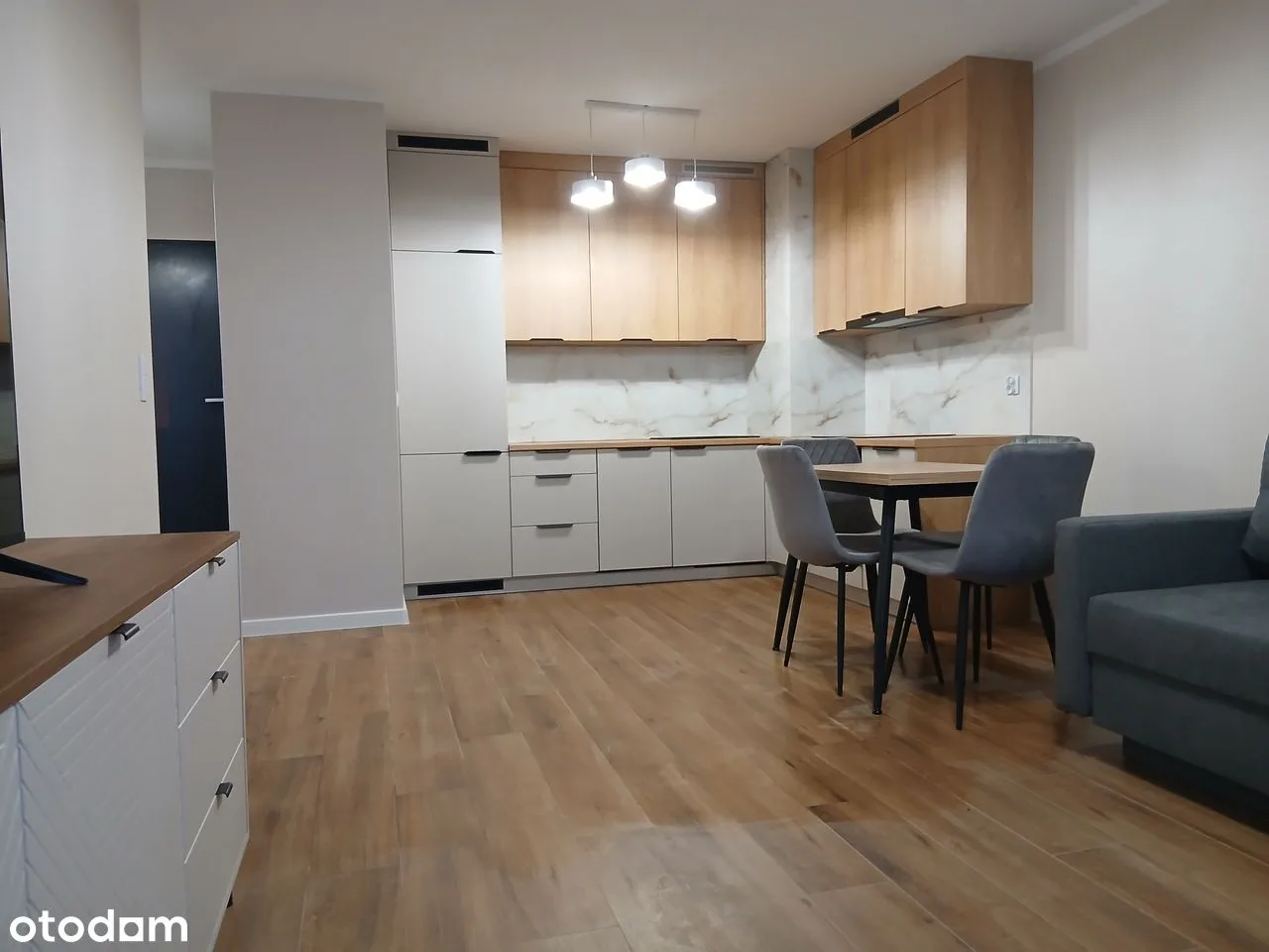 New 2-room with balcony