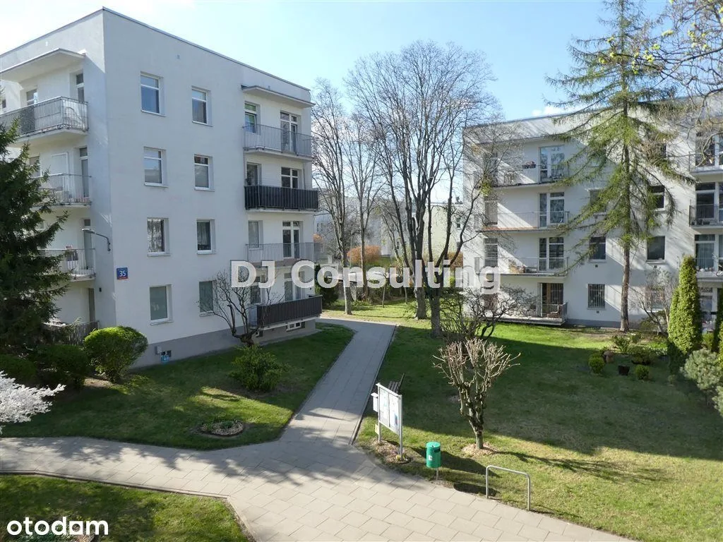 Квартира 47 м² з балконом
