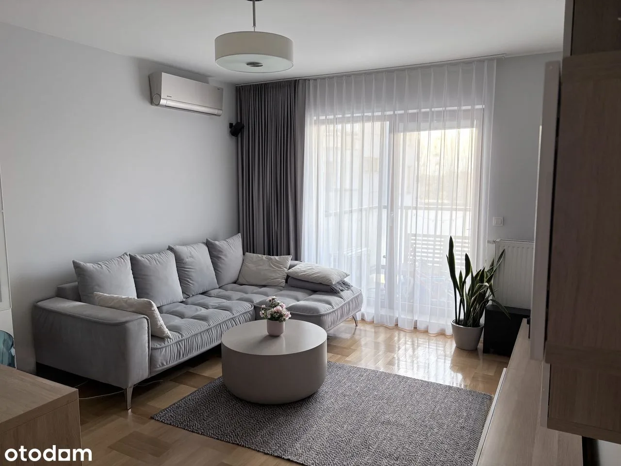 Квартира 57 м², балкон, кондиціонер