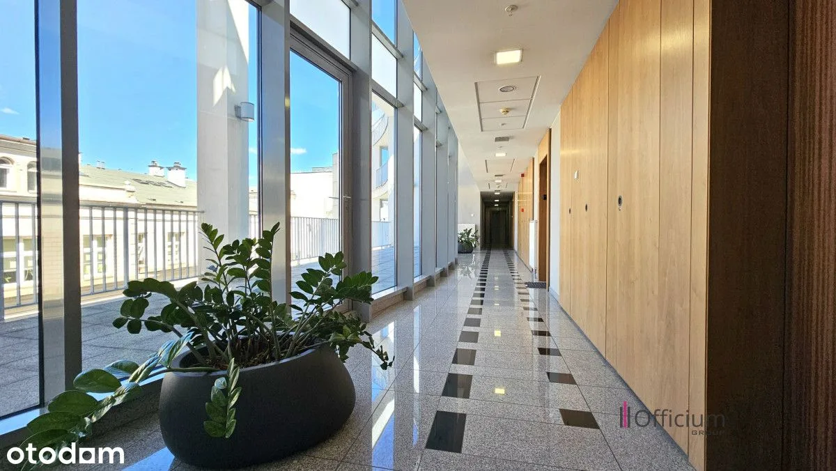 Apartament w nowoczesnym budynku, ścisłe centrum