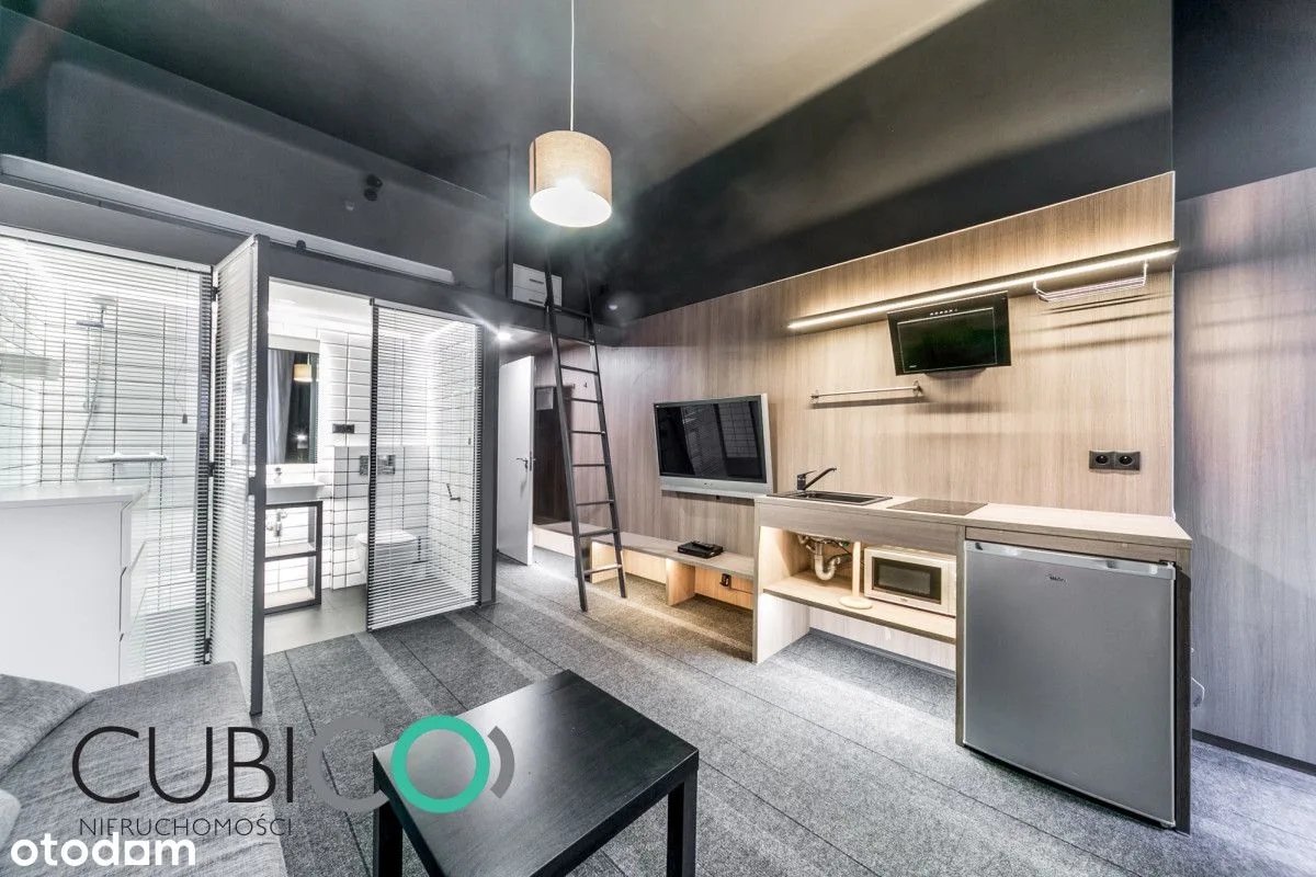 Studio loftowe 23 m² z balkonem