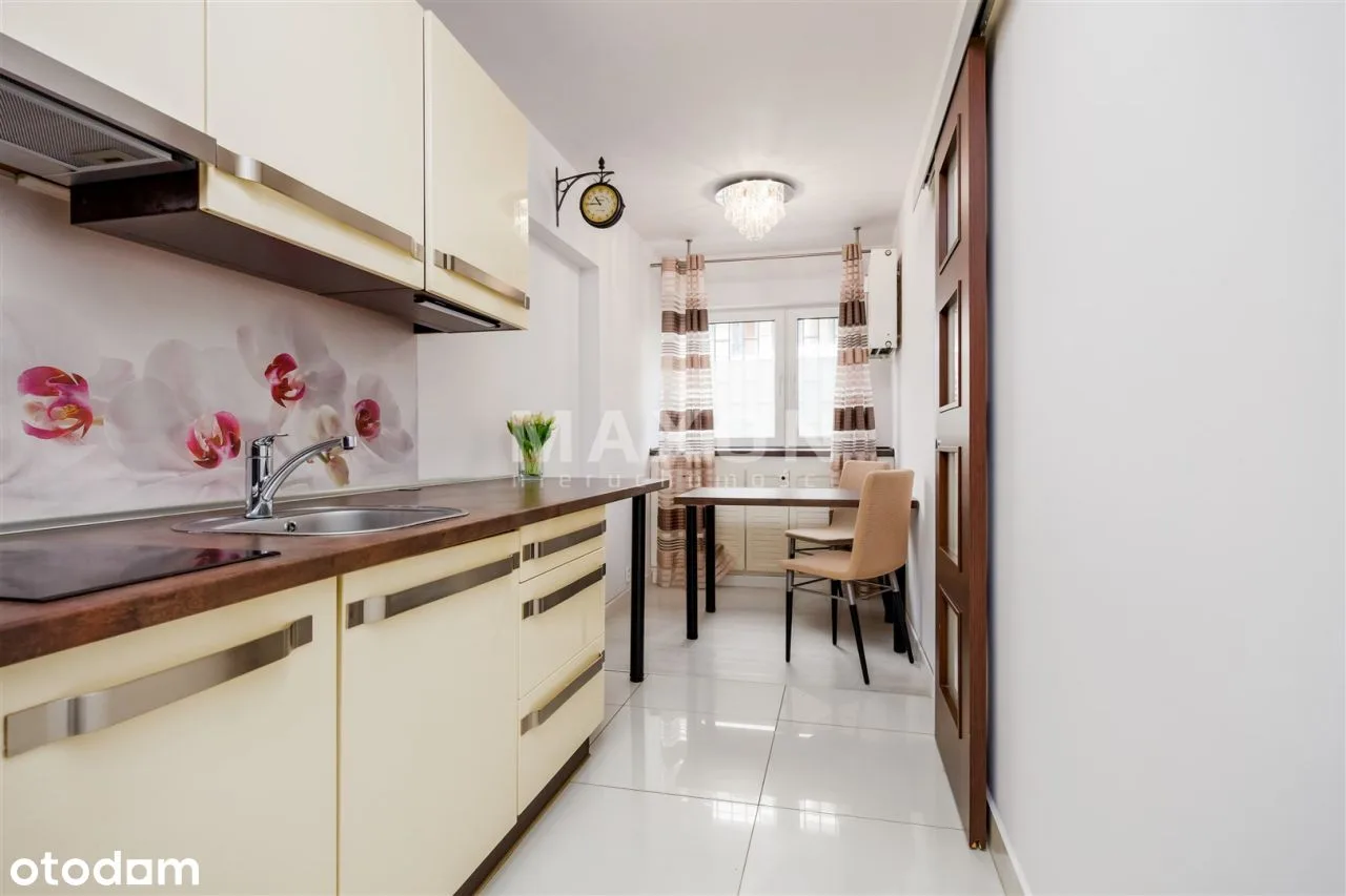 Apartment near Złote Tarasy in Ochota