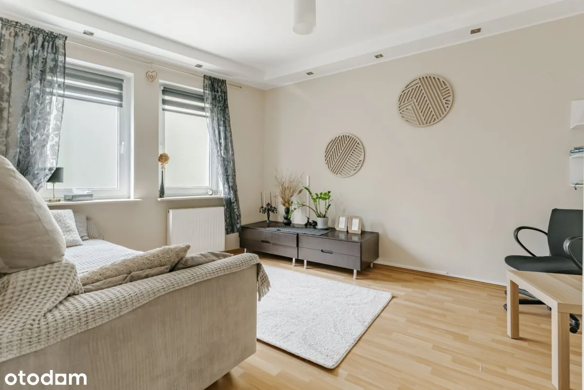 Ground floor, garden, 2 rooms