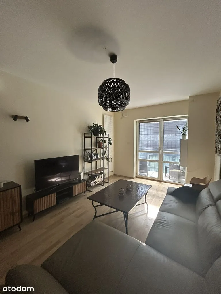 47 m², balkon, klimatyzacja, 2 pokoje
