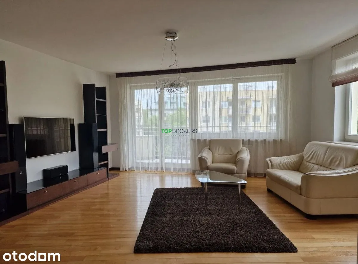 Квартира 71,5 м², балкон