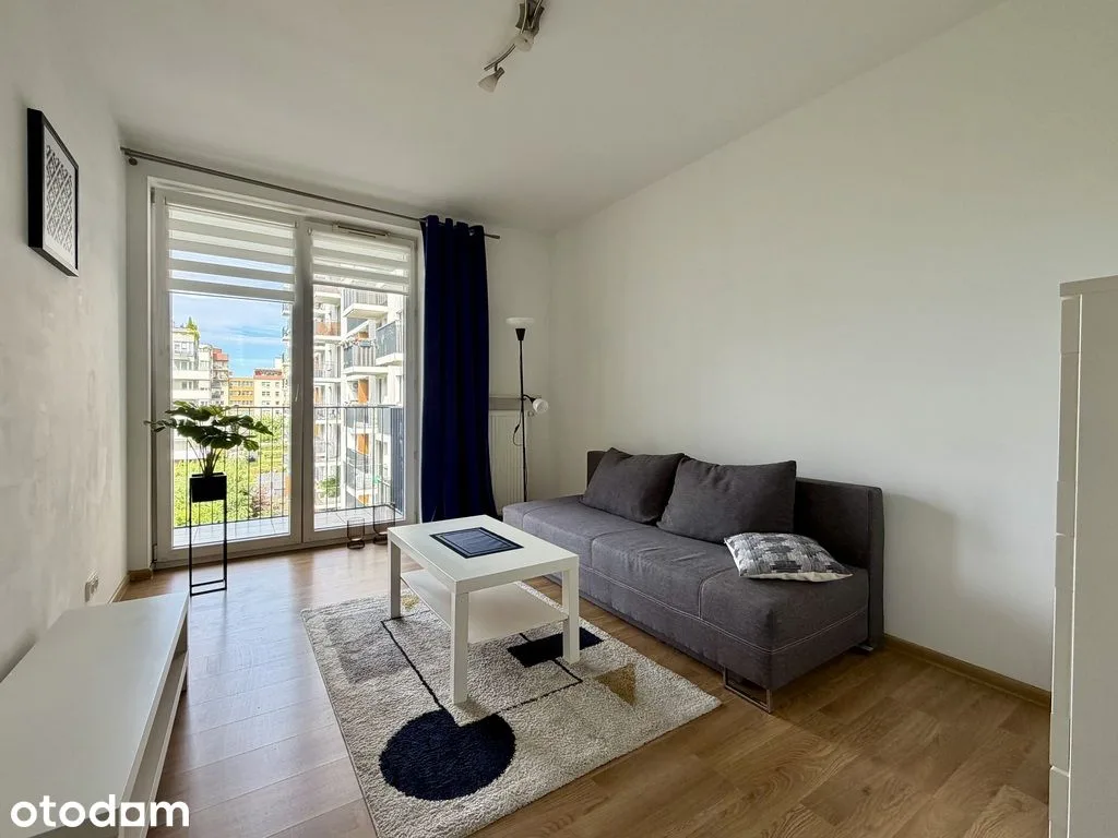 3 rooms, separate kitchen
