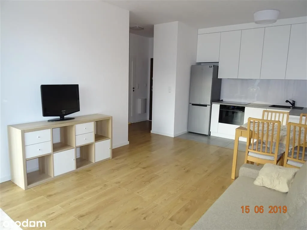 2-pokojowy apartament 42m² z miejscem postojowym | Konstruktorska 9A