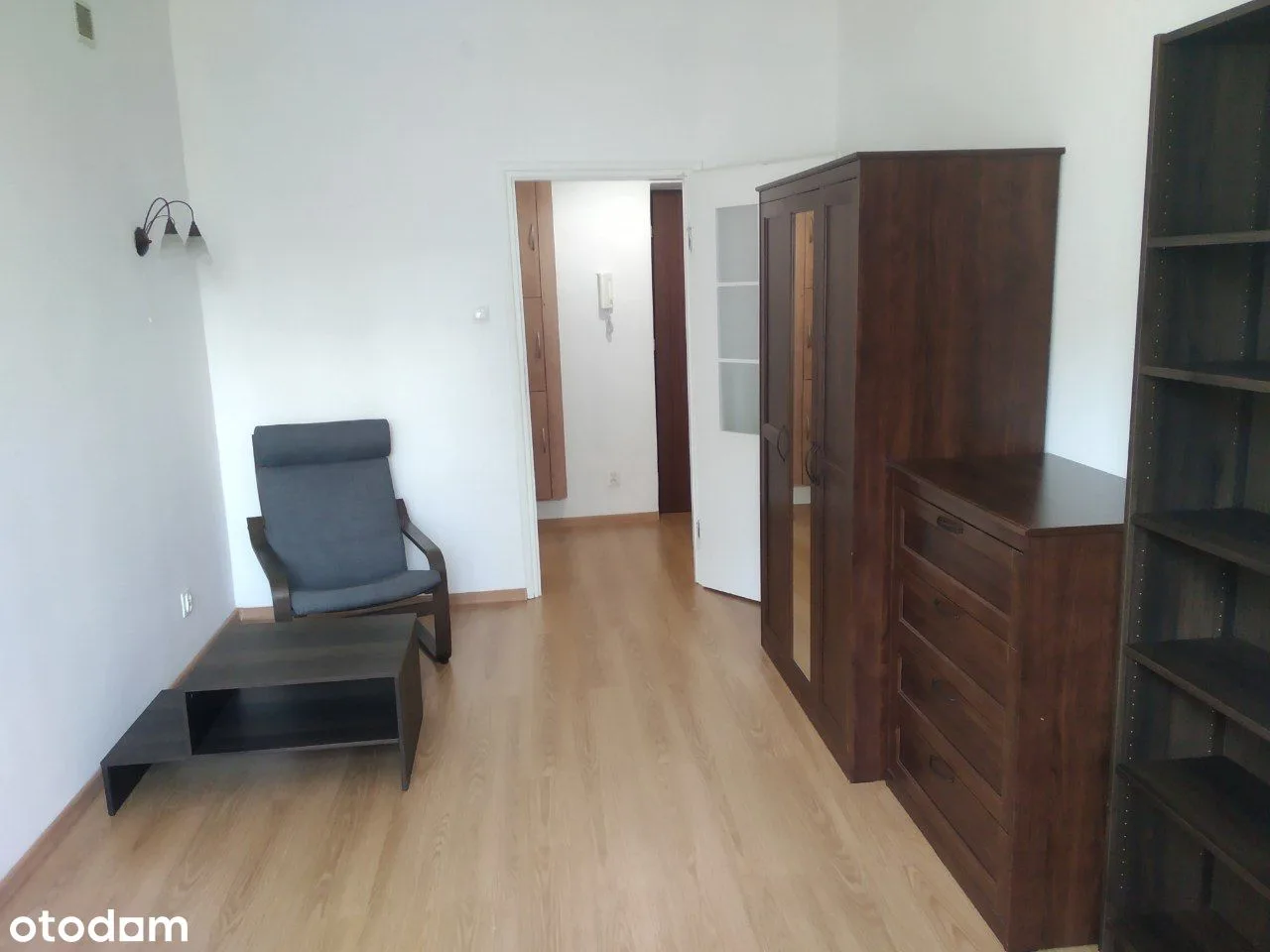 Bezpośrednio - Kawalerka na dolnym Mokotowie, 33 m²