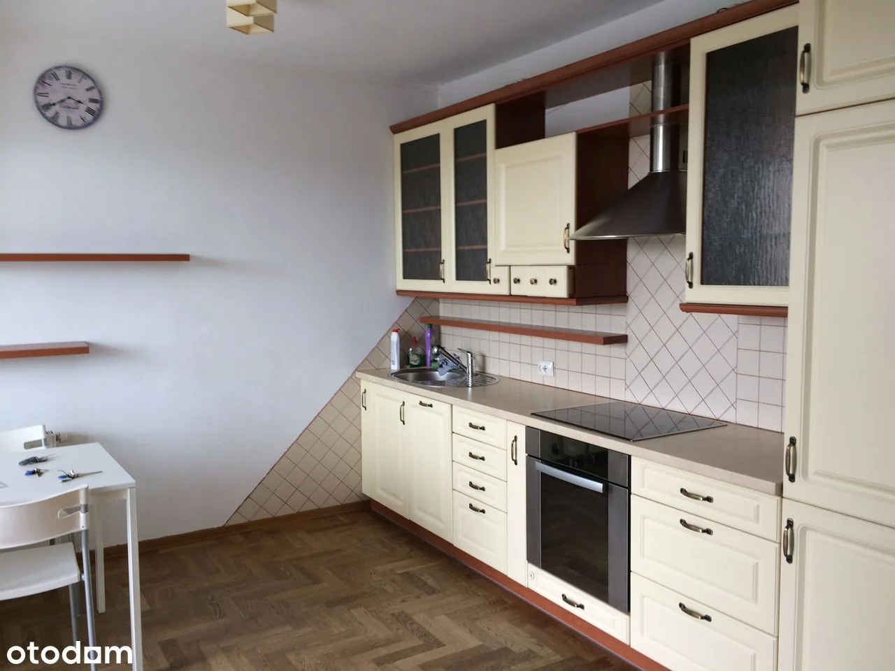 Wynajmę trzypokojowe mieszkanie Olbrachta 118, Bemowo