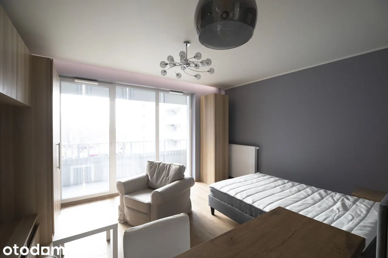 Студія 28,15 м² з балконом