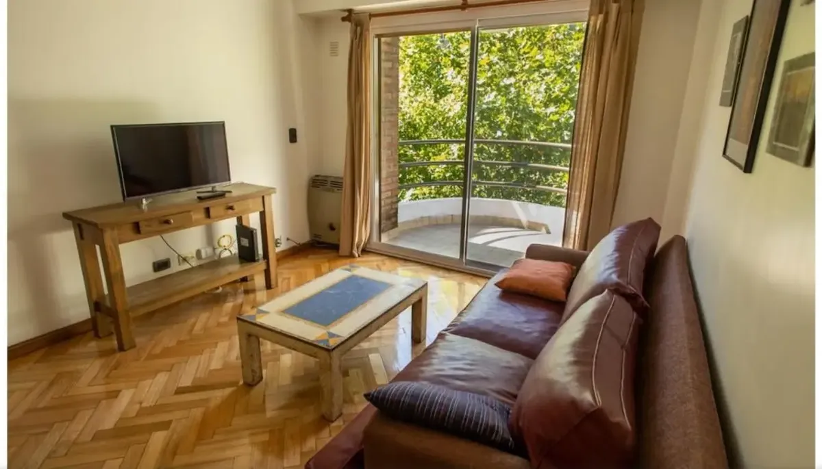 С мебелью двухкомнатная квартира с 1 спальней в Villa Crespo