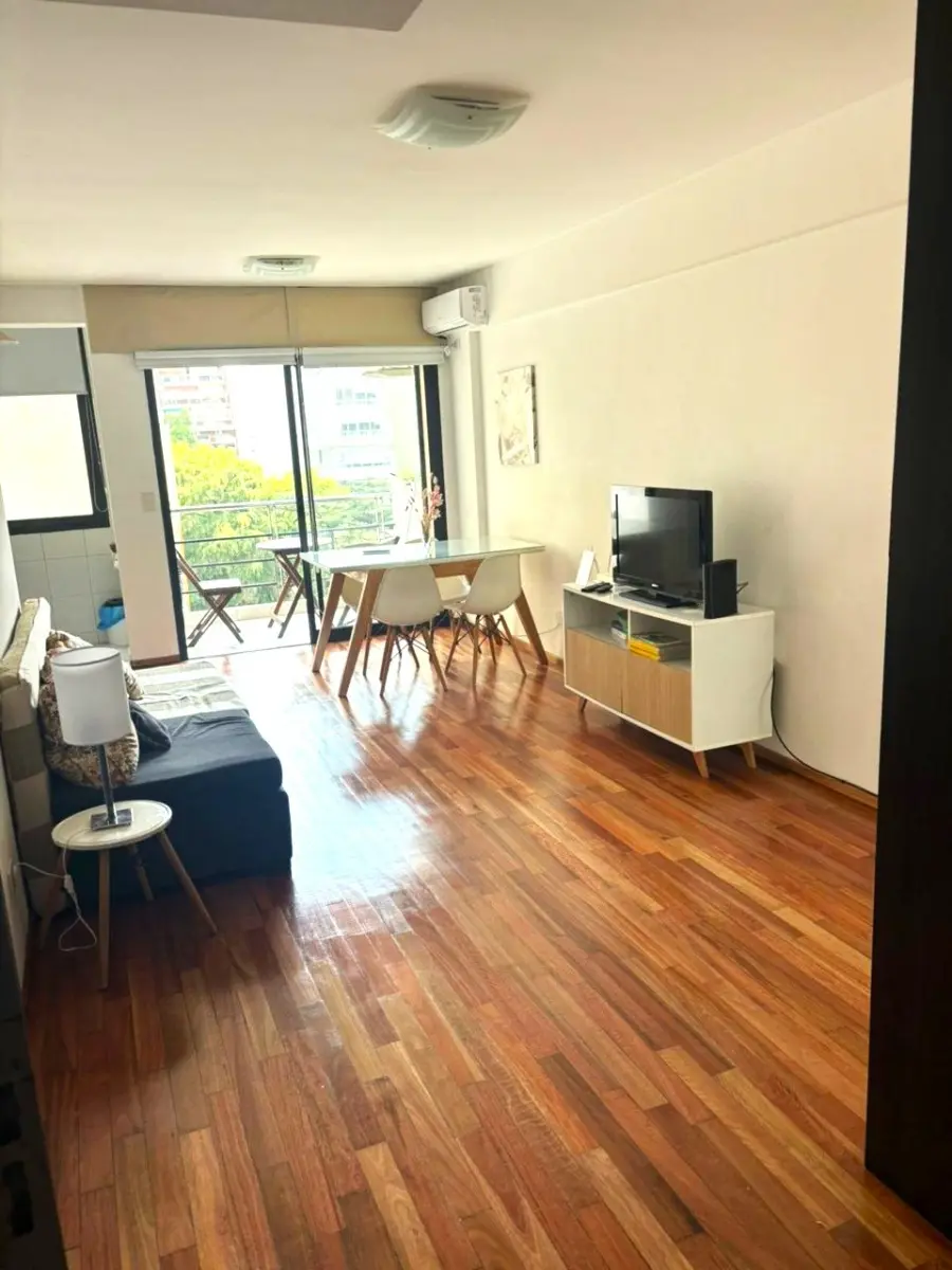 Studio mobiliado com piscina em Palermo