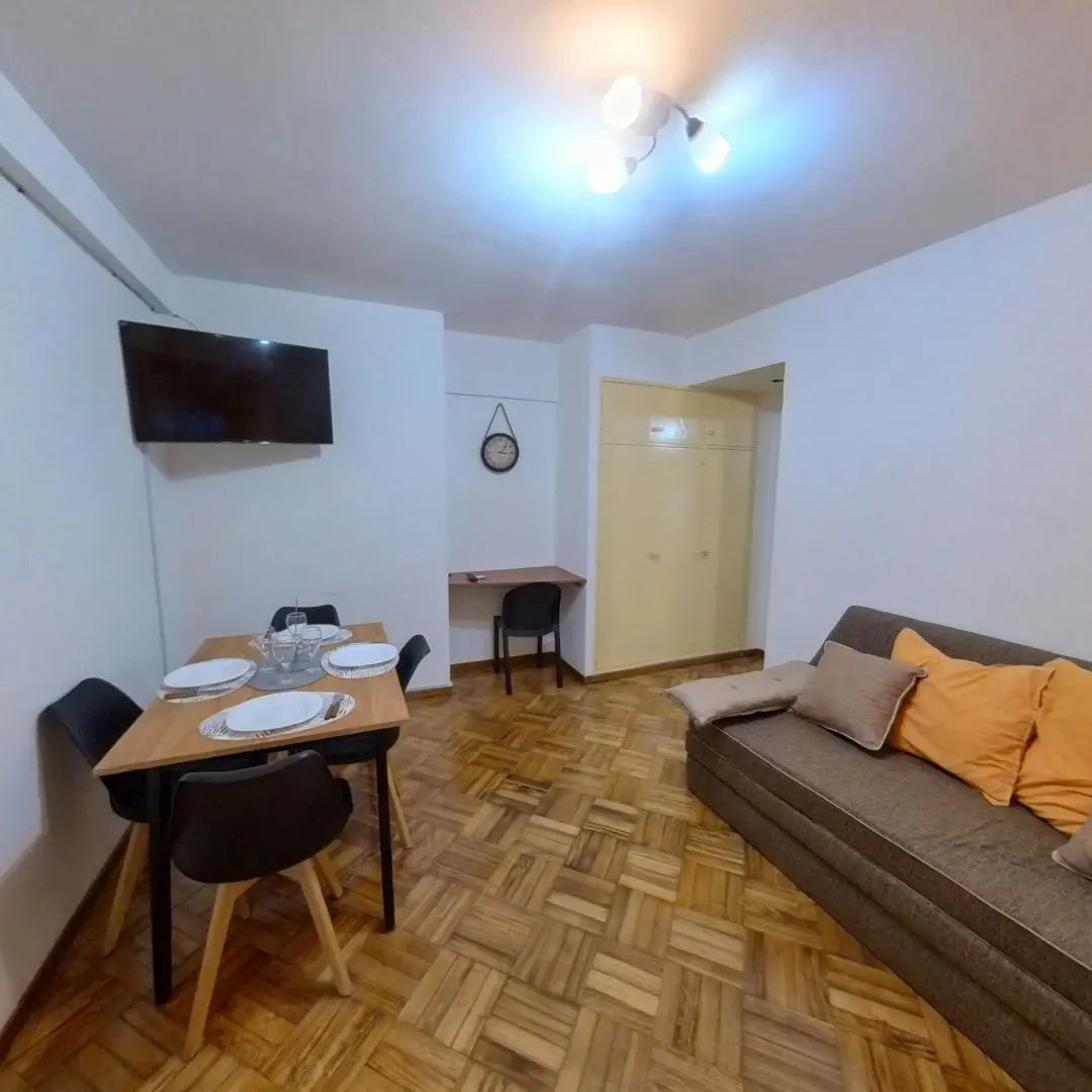 Departamento de 2 ambientes amoblado en Monserrat