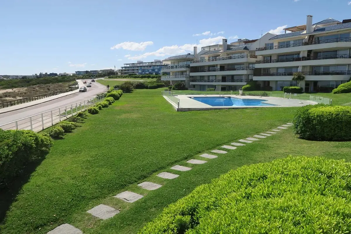 Departamento de 4 dormitorios con parrilla en San Nicolás