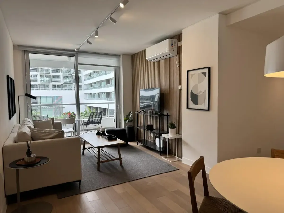 Apartamento de três ambientes mobiliado em Colegiales