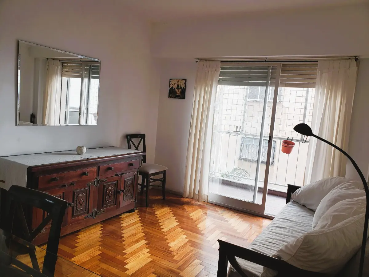 Furnished 2-room apartment with balcony