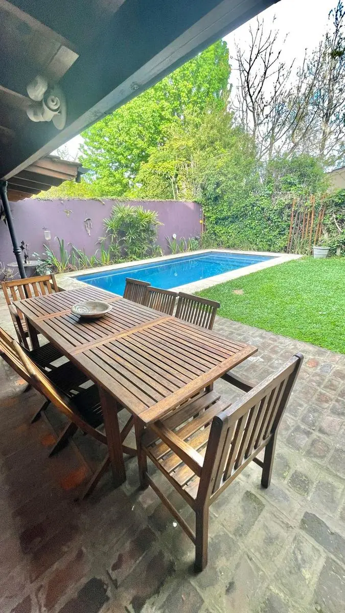 Дом с 4 спальнями и садом в Bajo de San Isidro, Beccar