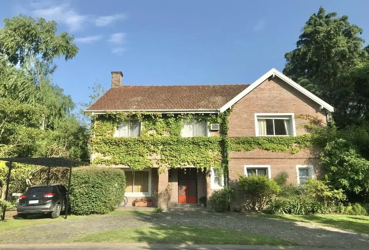 Casa com 4 dormitórios para aluguel temporário em Rincón del Arca, San Fernando
