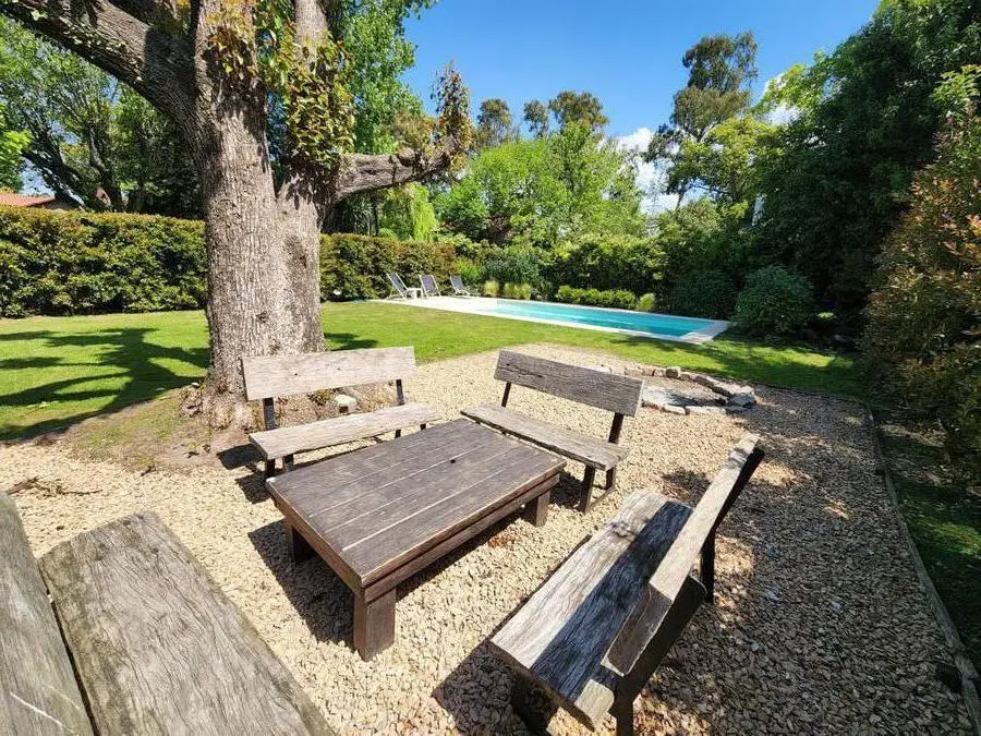 Частный дом с 4 спальнями в Beccar