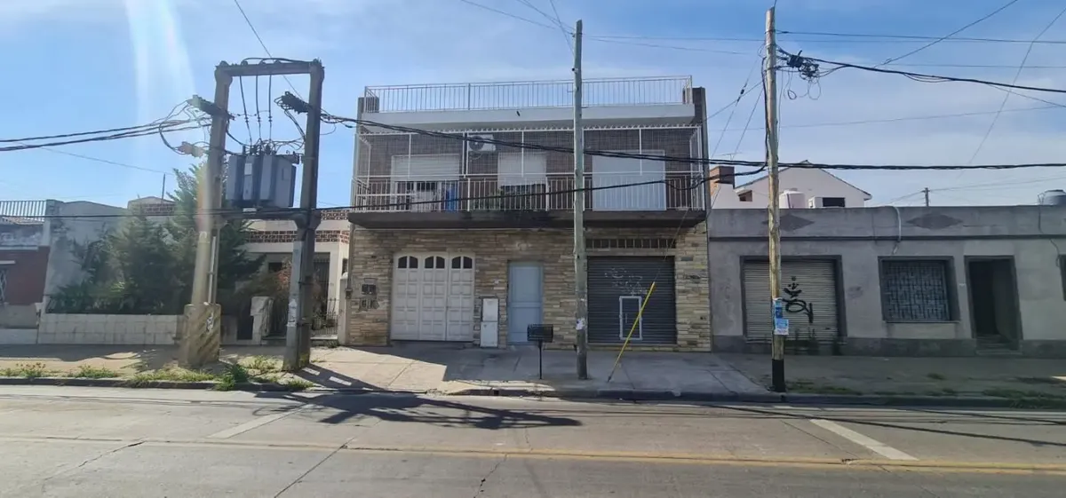 Two-bedroom front apartment-style home in San Justo