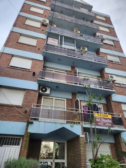 Departamento En Alquiler En Moron Centro