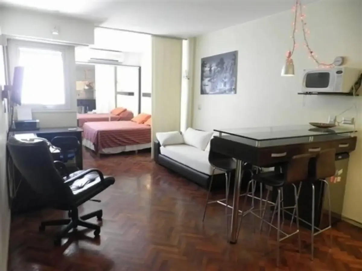 Apartamento estúdio mobiliado para aluguel temporário em Retiro