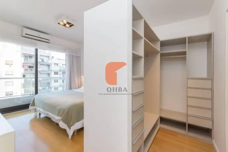 Departamento en esquina de 3 ambientes en Palermo