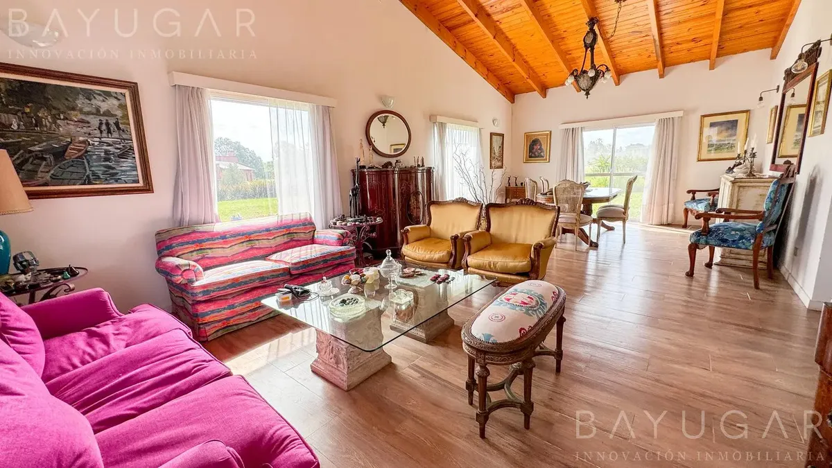 Aluguel temporário de casa de 3 dormitórios em Club de Campo La Ranita, Manzanares / Pilar