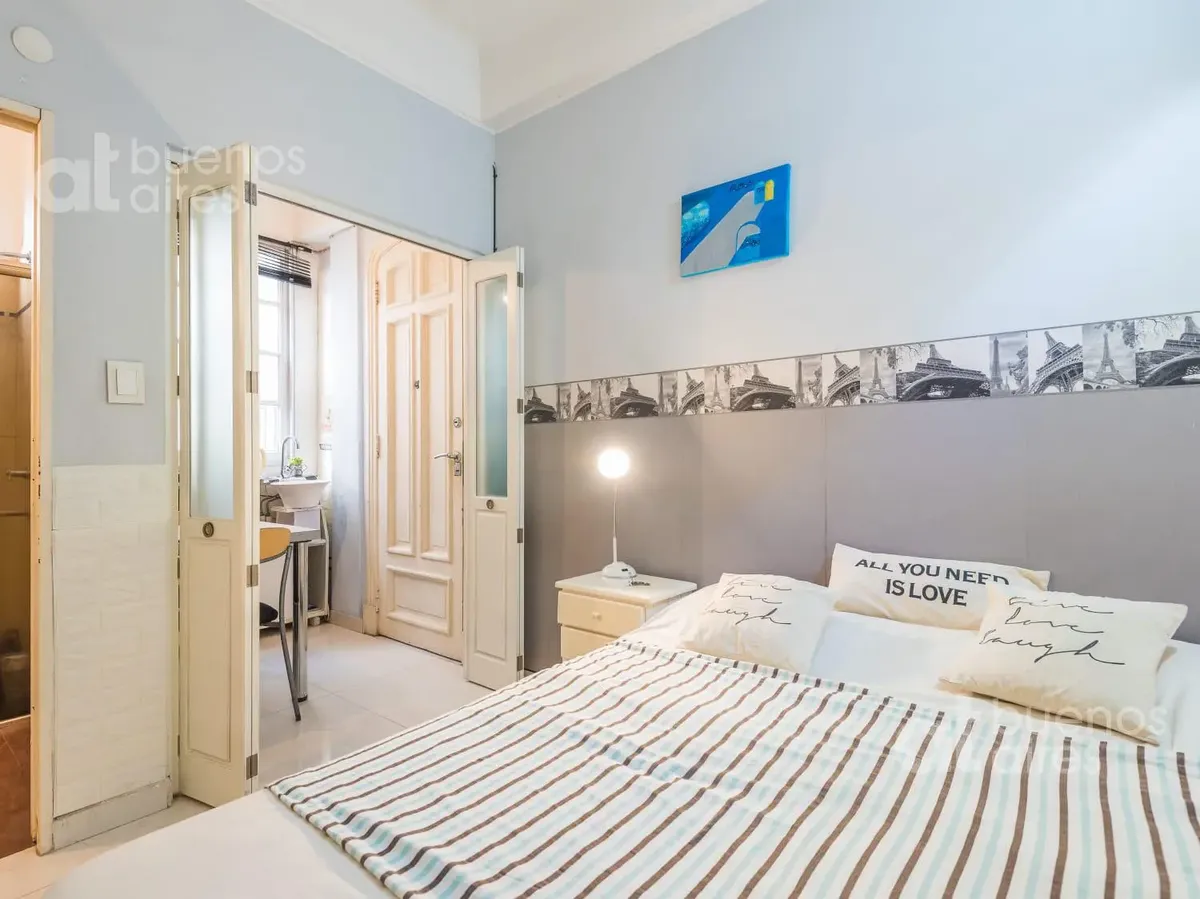 Studio apartment in Monserrat, Balvanera