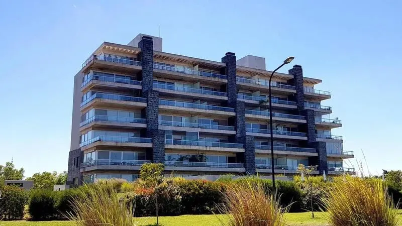 Departamento de 3 ambientes amoblado en Tigre (Puerto Escondido)