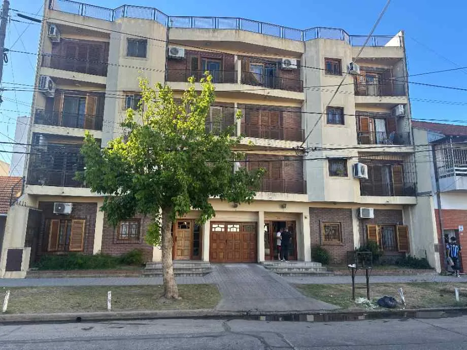 Квартира с 1 спальней и двумя балконами в Wilde (Avellaneda)