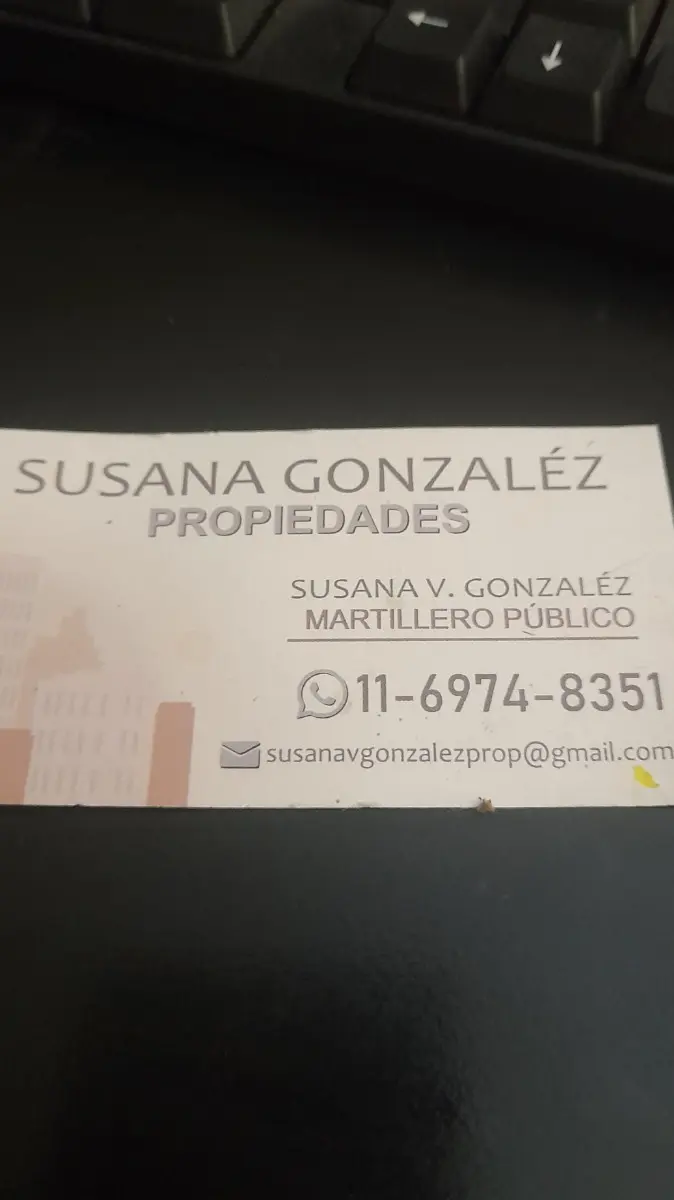 Apartamento de 3 ambientes com 2 quartos em Lanús