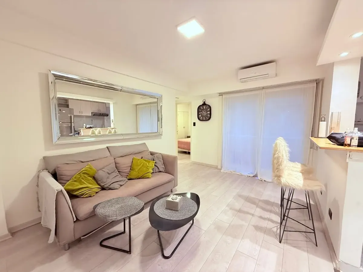 Departamento de 2 ambientes semiamoblado en Villa Crespo