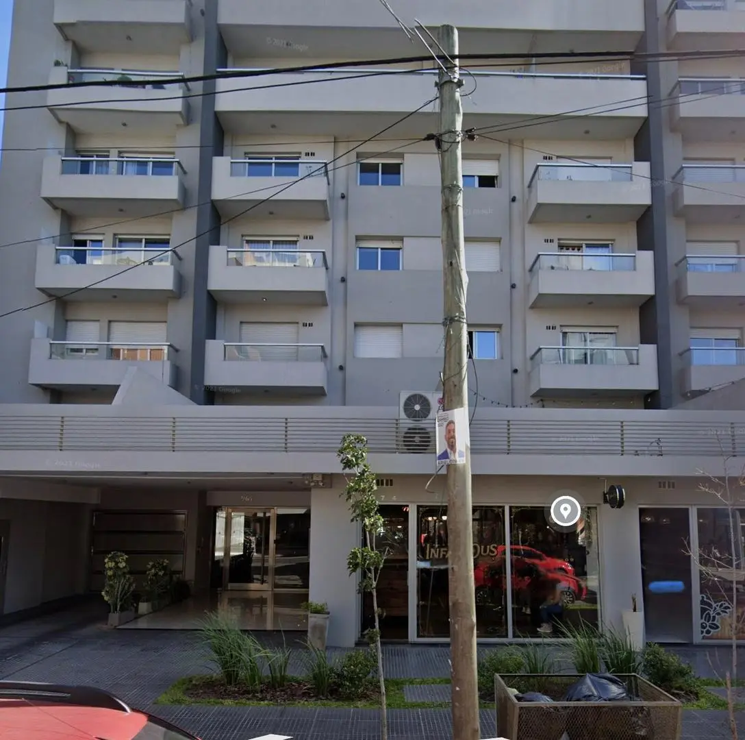 Departamento de 2 ambientes en Castelar Centro