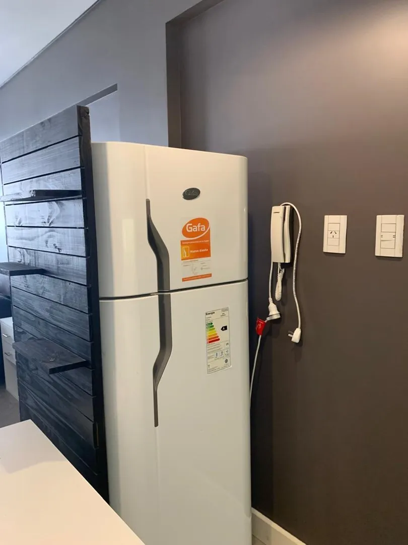 Apartamento studio mobiliado com varanda em Balvanera