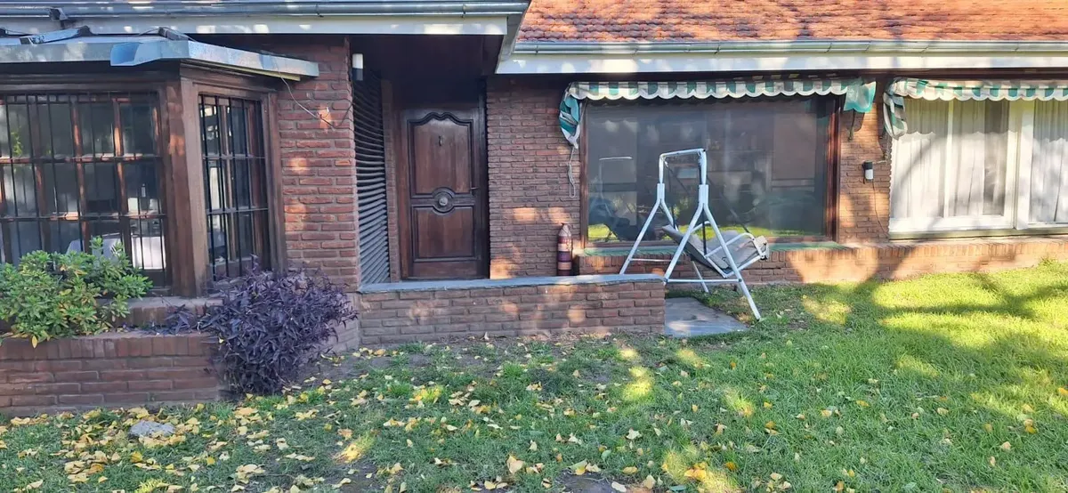 Casa de 3 dormitorios en Boulogne, Barrio Santa Rita