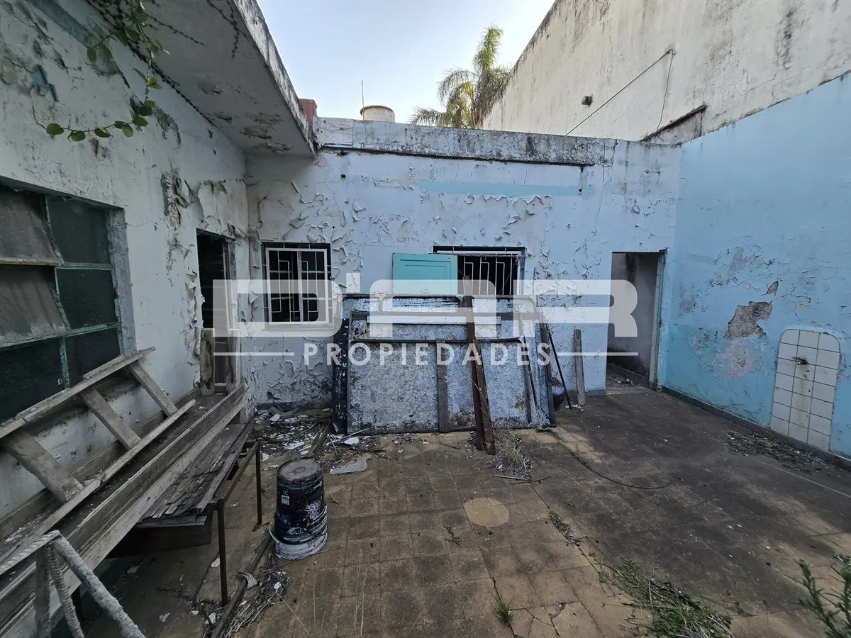 Casa en alquiler comercial en Guardia Nacional