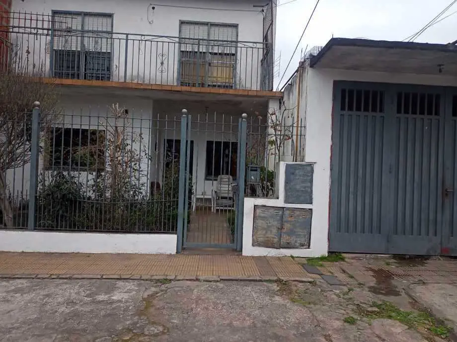 Departamento de 2 ambientes en Morón Sur