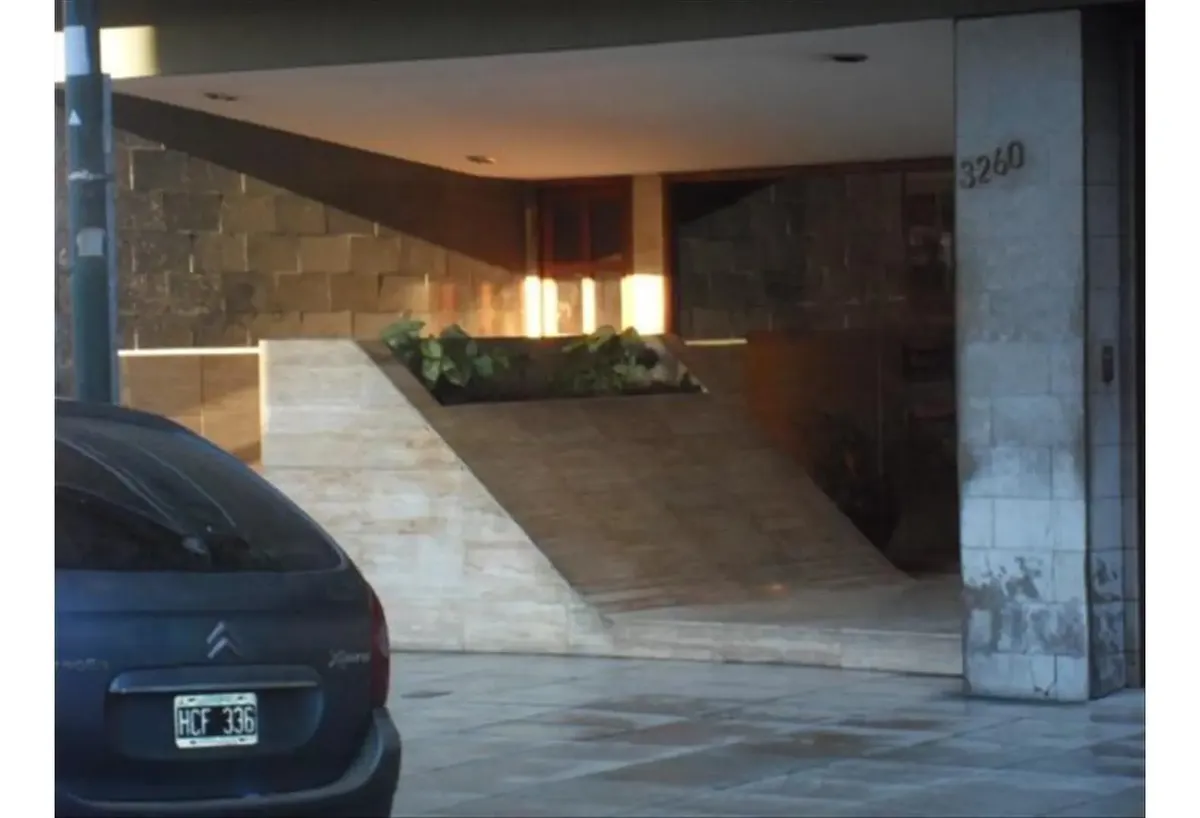 Kitnet com cozinha separada e varanda em Villa Devoto