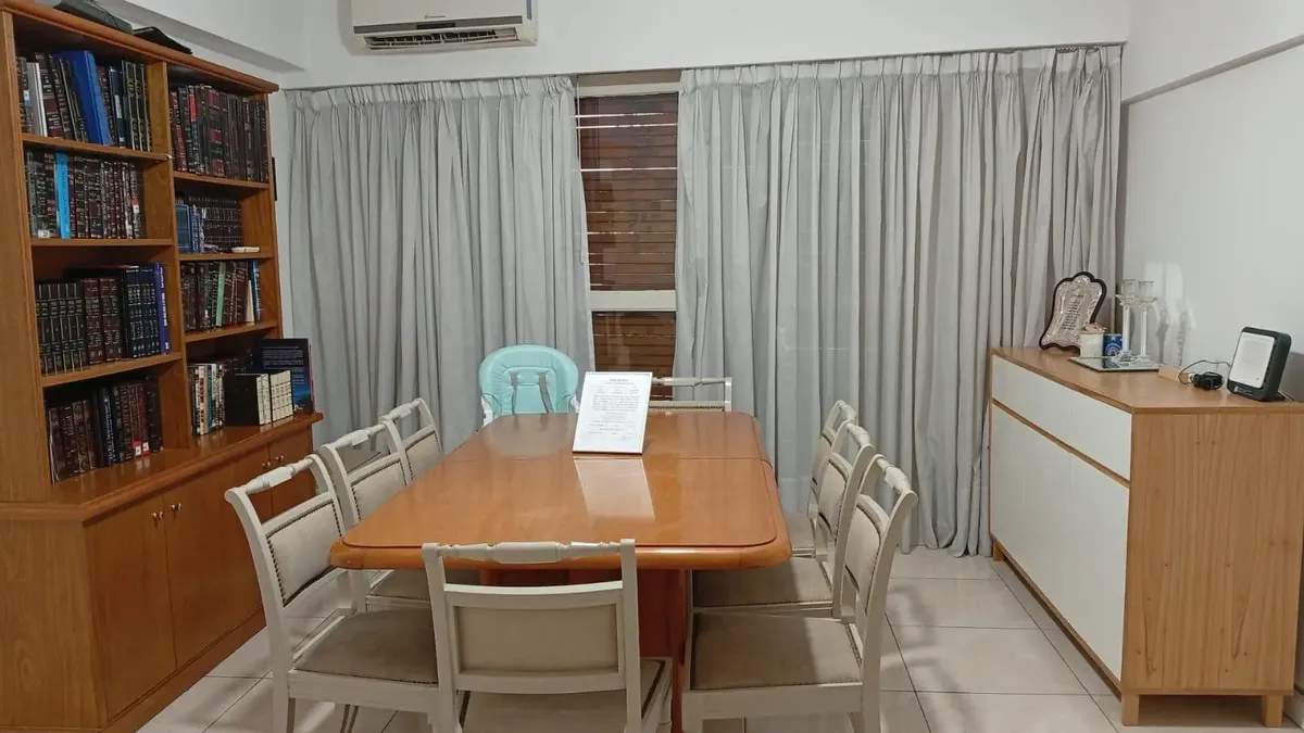 Apartamento de três ambientes com 2 dormitórios em San Telmo