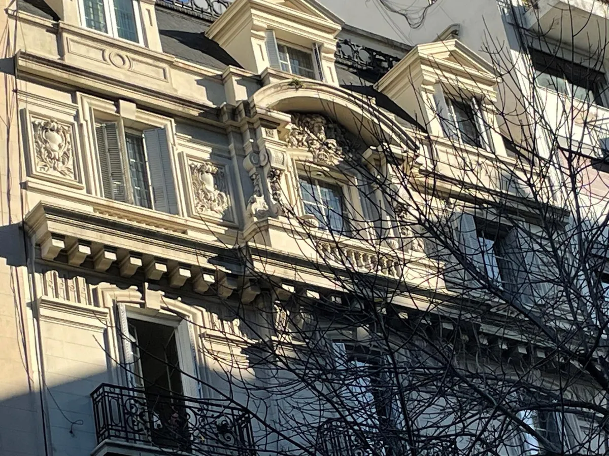 Two-bedroom apartment on Plaza San Martín in Retiro