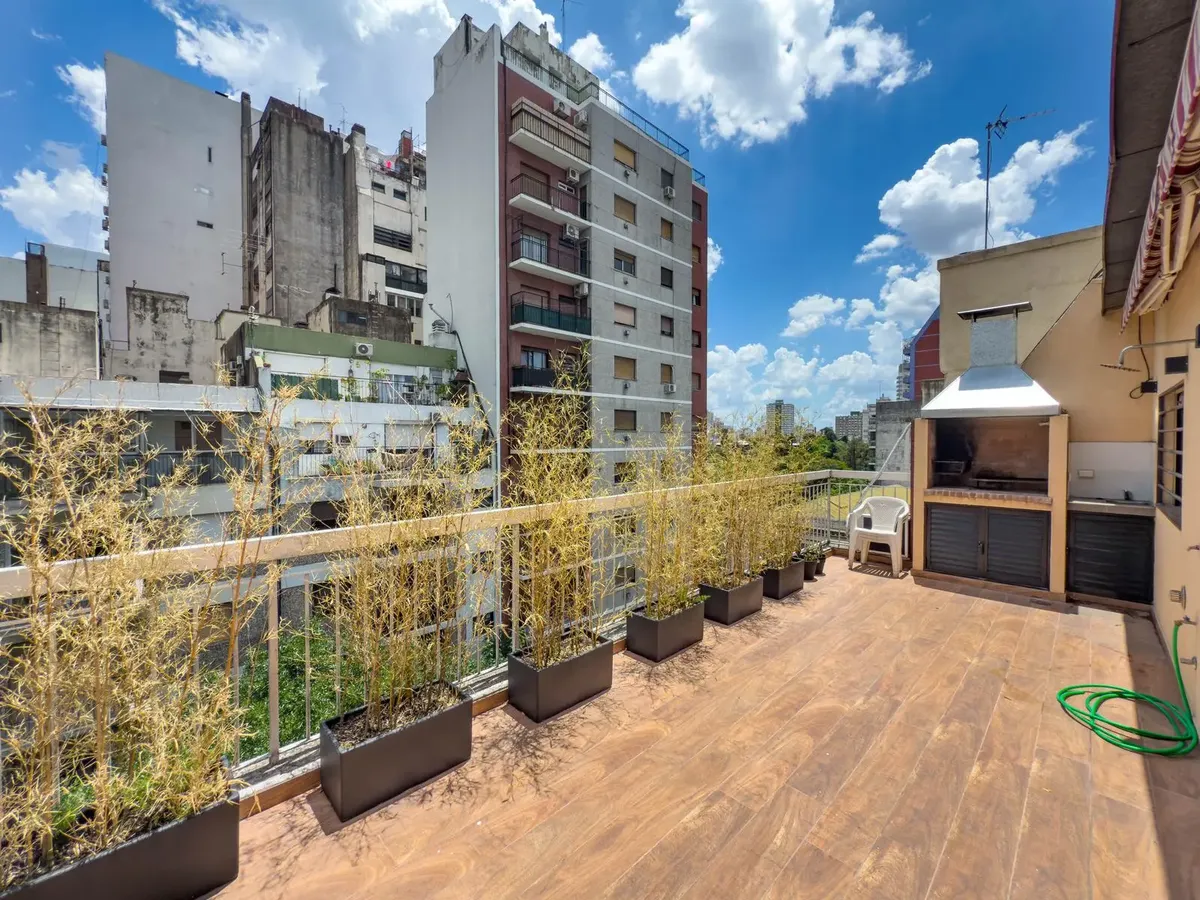 Apartamento de três ambientes mobiliado com 2 quartos em Caballito