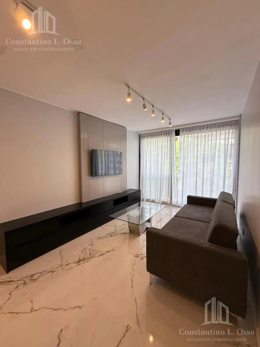 Apartamento de dois ambientes com vaga de garagem em Puerto Madero