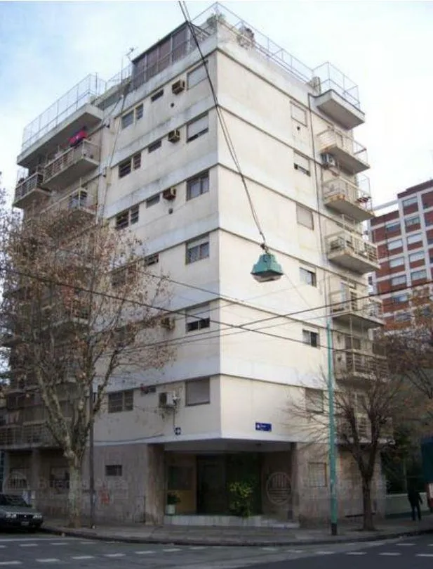 Departamento de 2 ambientes con balcón en Parque Chacabuco