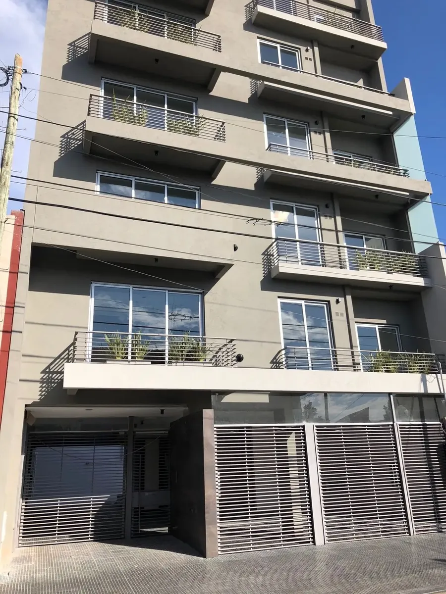 Kitnet com varanda em San Justo