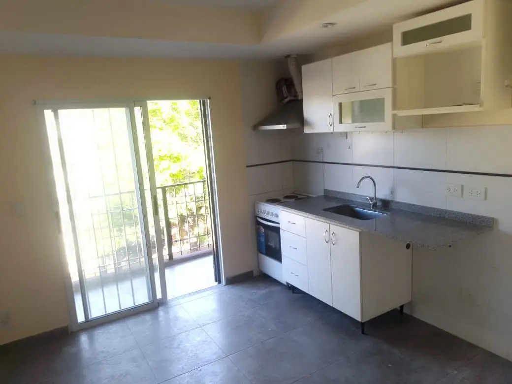 Departamento En Alquiler En Rafael Calzada