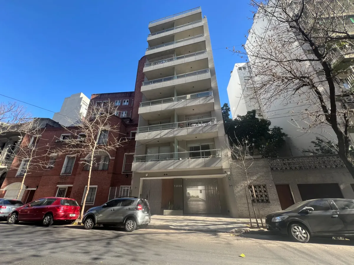 Квартира-студия новая с балконом в Recoleta