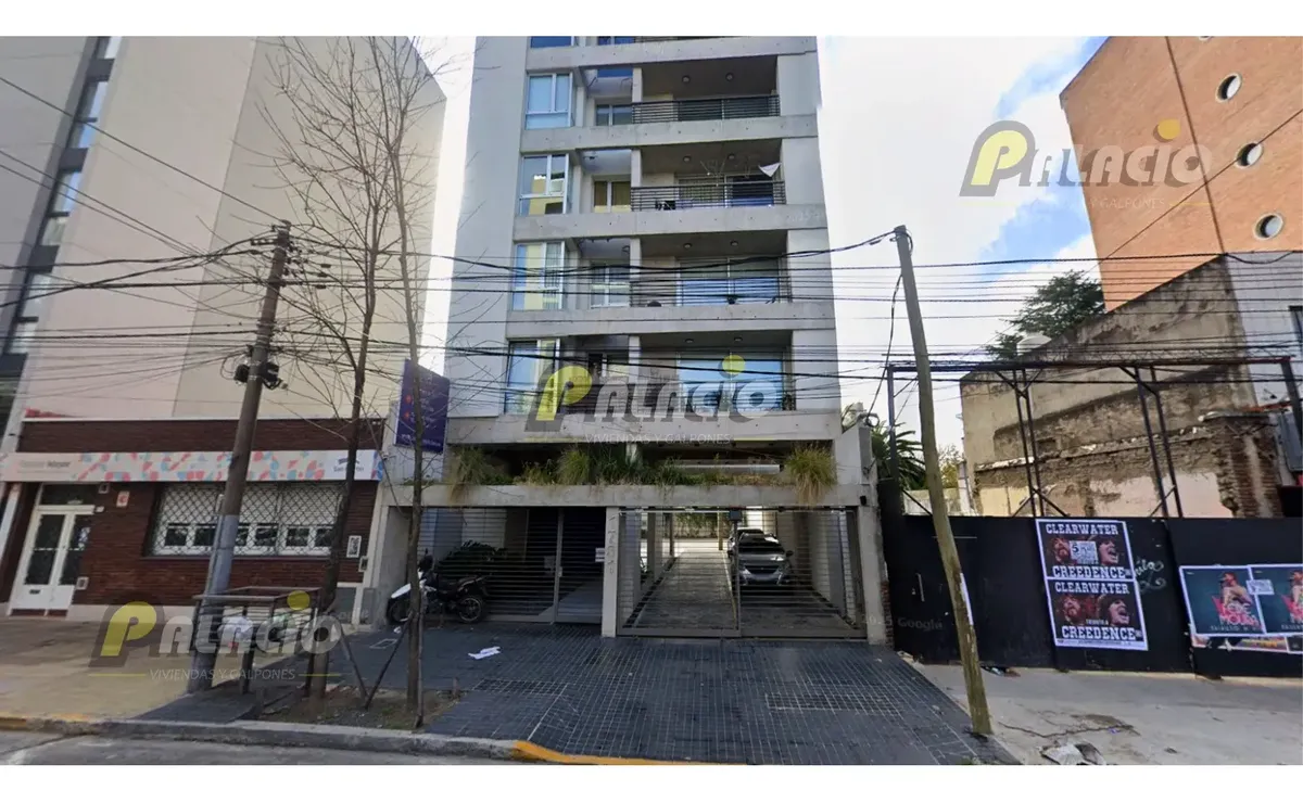 Apartamento de três ambientes com varanda e área de churrasco em General San Martín