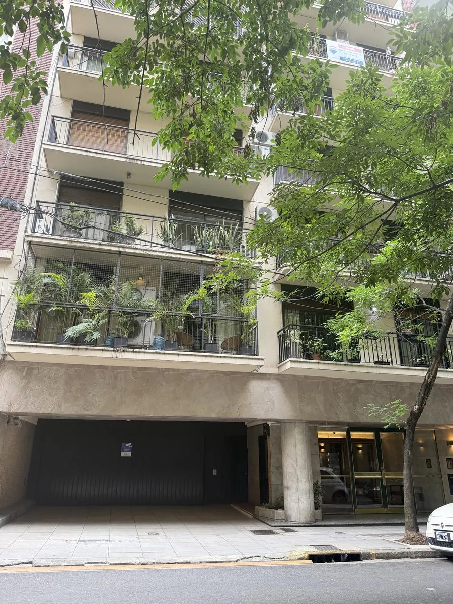 Apartamento de dois dormitórios em Recoleta